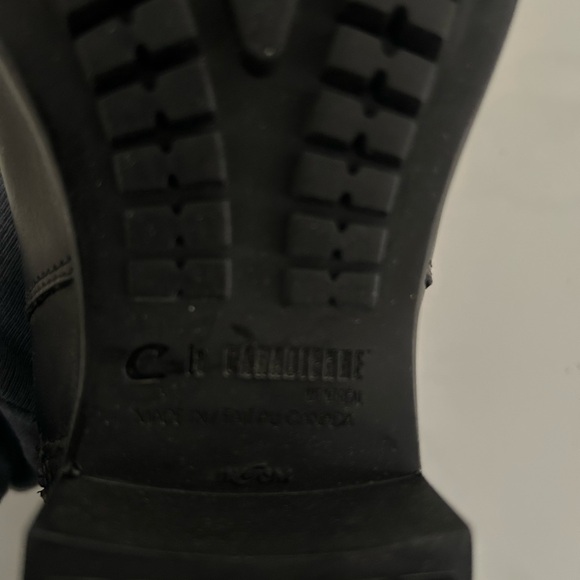 La Canadienne Black Leather Ankle Boots - Picture 7 of 7